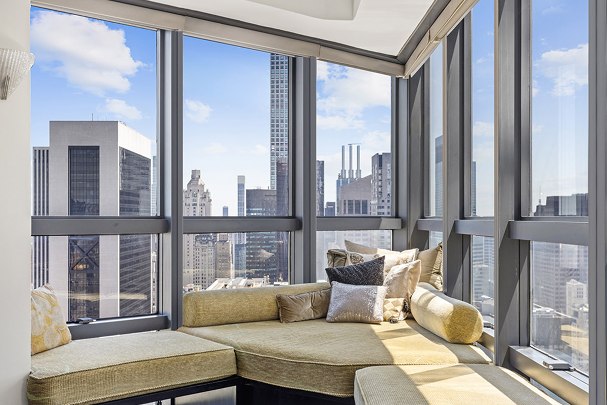 146 West 57th Street, 60D, Metropolitan Tower